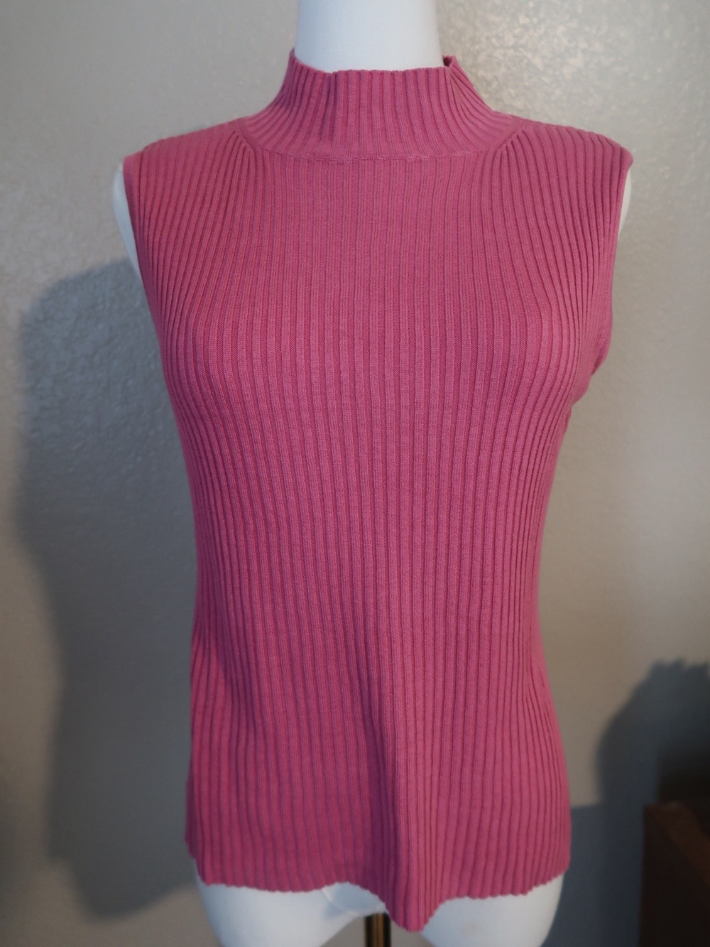 Sleeveless Ribbed Mock Neck Tank - Pink 100 Percent Silk
